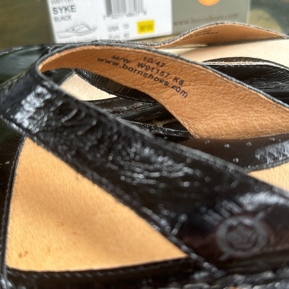 Born black patent leather sandal thong comfort 10 - Picture 5 of 5
